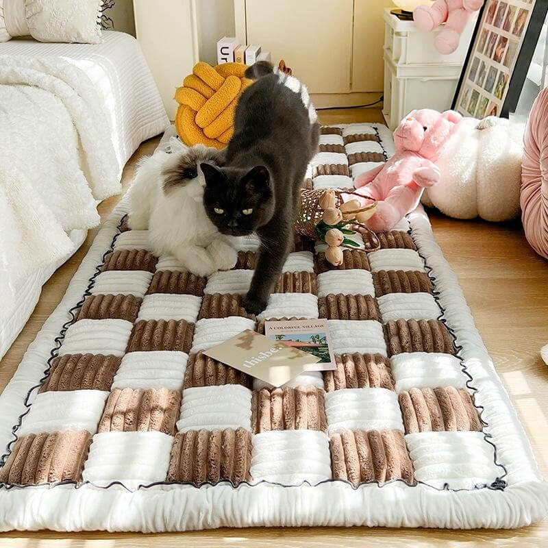 Cream-coloured Large Plaid Square Pet Mat Bed Couch Cover