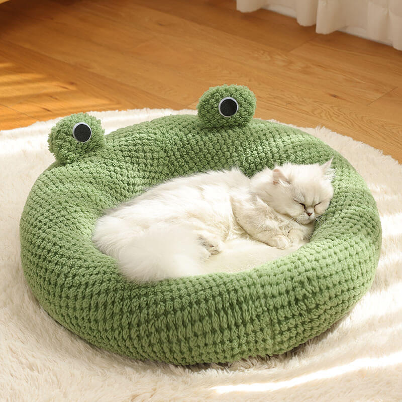 Adorable Frog Form Wrapped Pet Bed Cat Cave