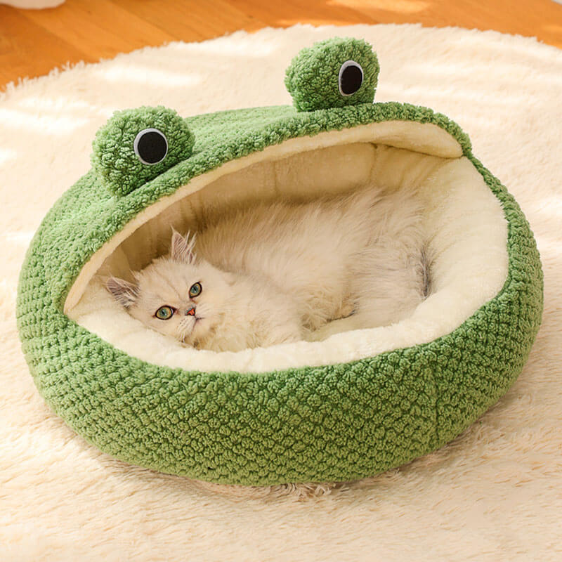 Adorable Frog Form Wrapped Pet Bed Cat Cave