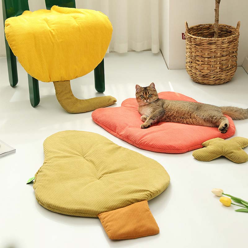 Calming Dog & Cat Mat - Flower Shape