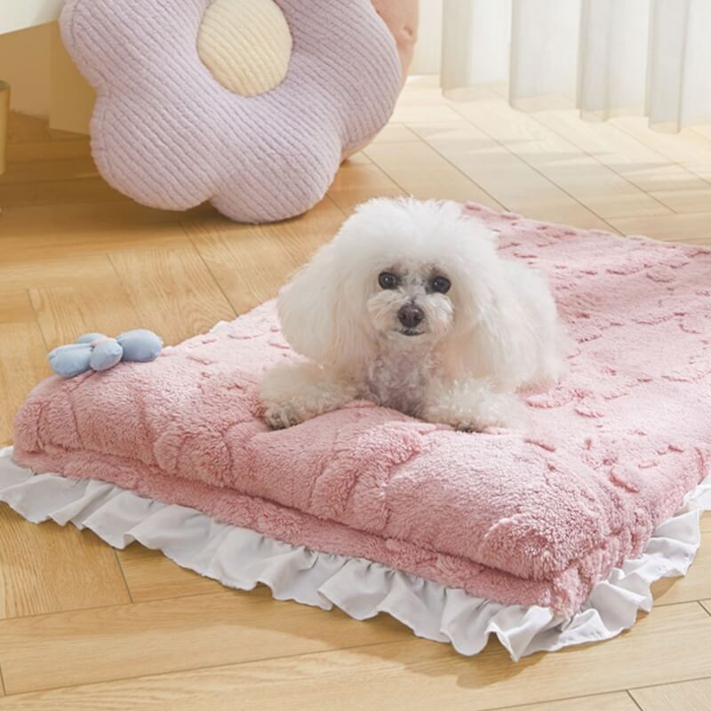 Cozy Plush Calming Bed Dog & Cat Bed