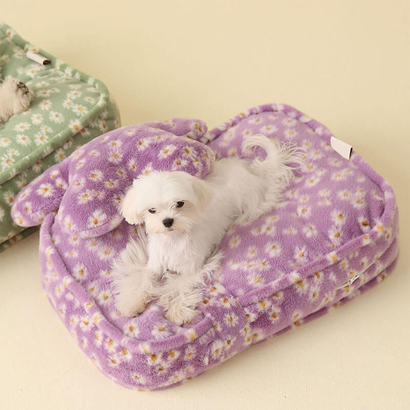 Daisy Pattern Warm Soft Calming Dog Bed With Flower Pillow