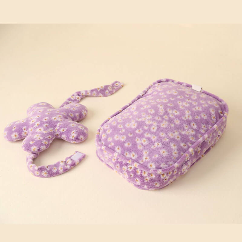 Daisy Pattern Warm Soft Calming Dog Bed With Flower Pillow